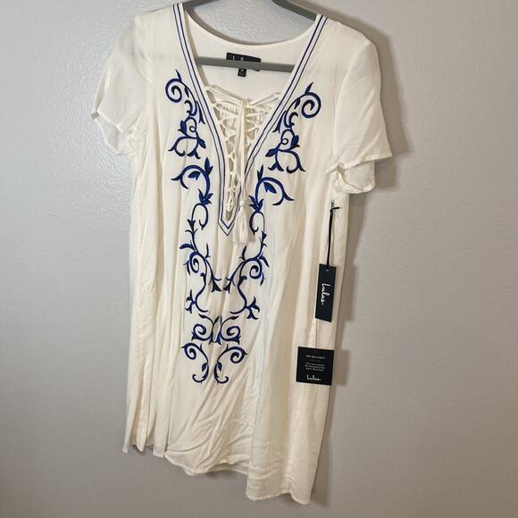 Lulus down in Kokomo embroidered tunic style dress size medium new with tags - Picture 4 of 7